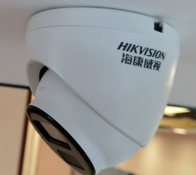 海康攝像頭吊頂安裝效果